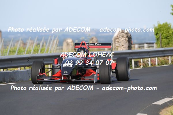 http://v2.adecom-photo.com/images//6.COURSE DE COTE/2022/5_LA_POMMERAYE_2022/TAVIAUX_Benoit/79A_4439.JPG